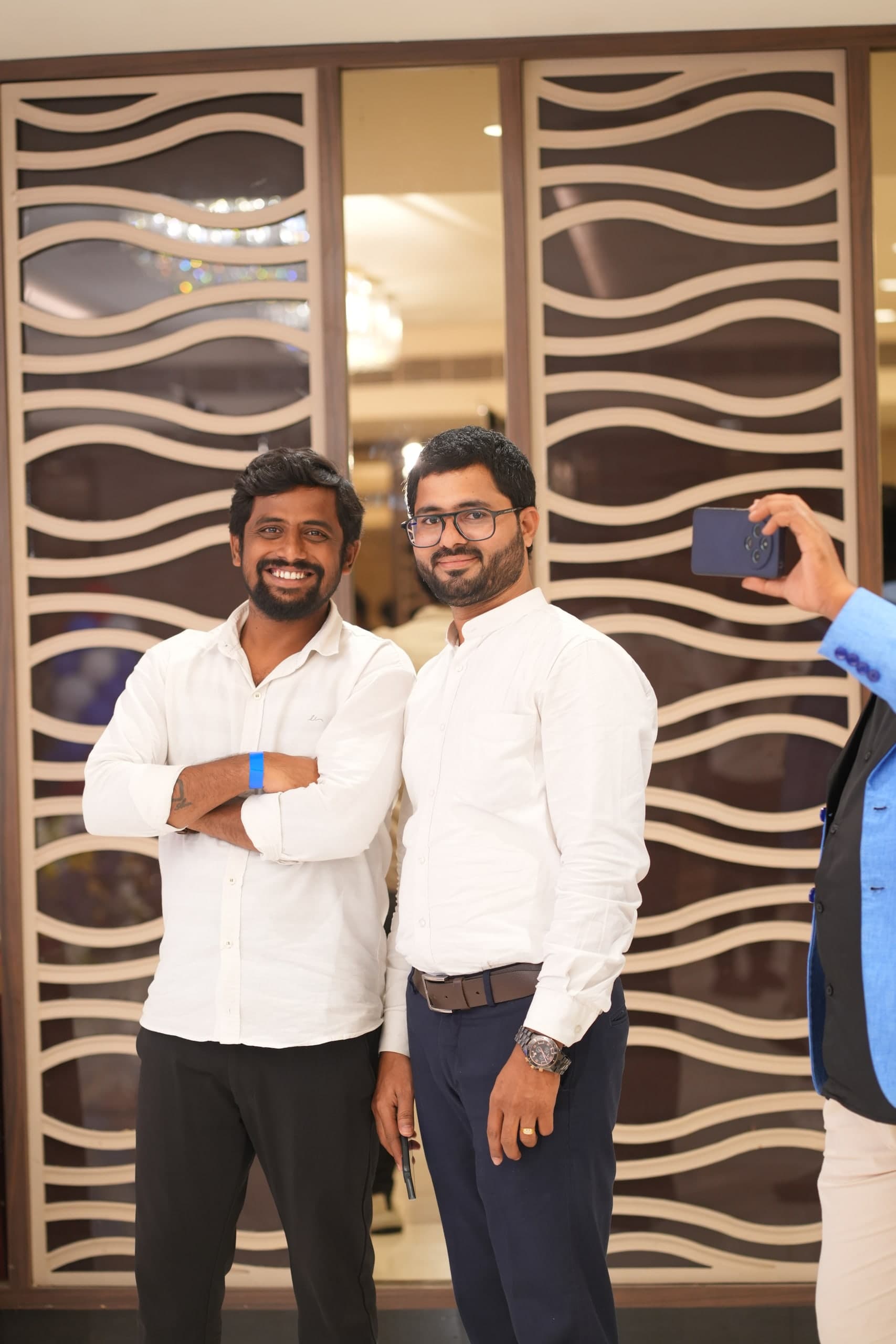 Gallery moment